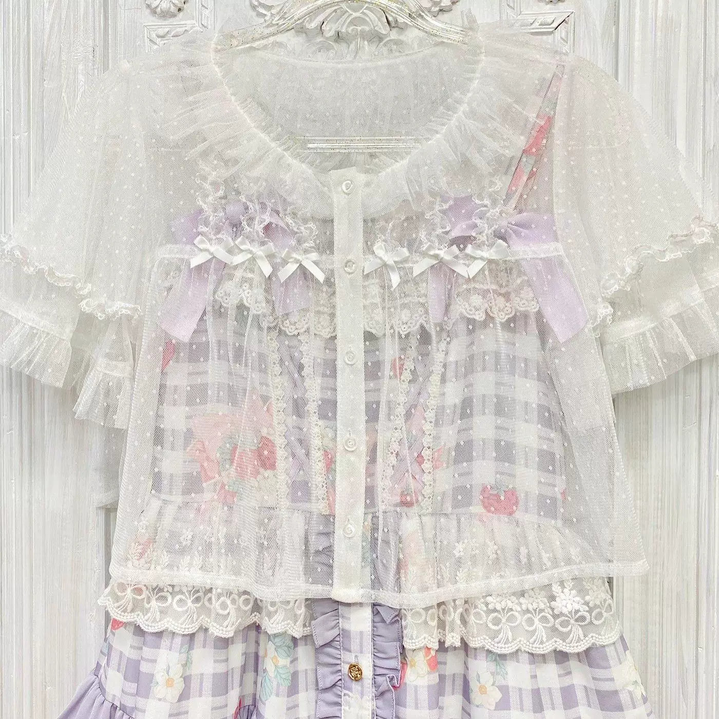 Sweetheart Dream Machine - Summer Song - Short-Sleeve Mesh Blouse with Ruffled Collar
