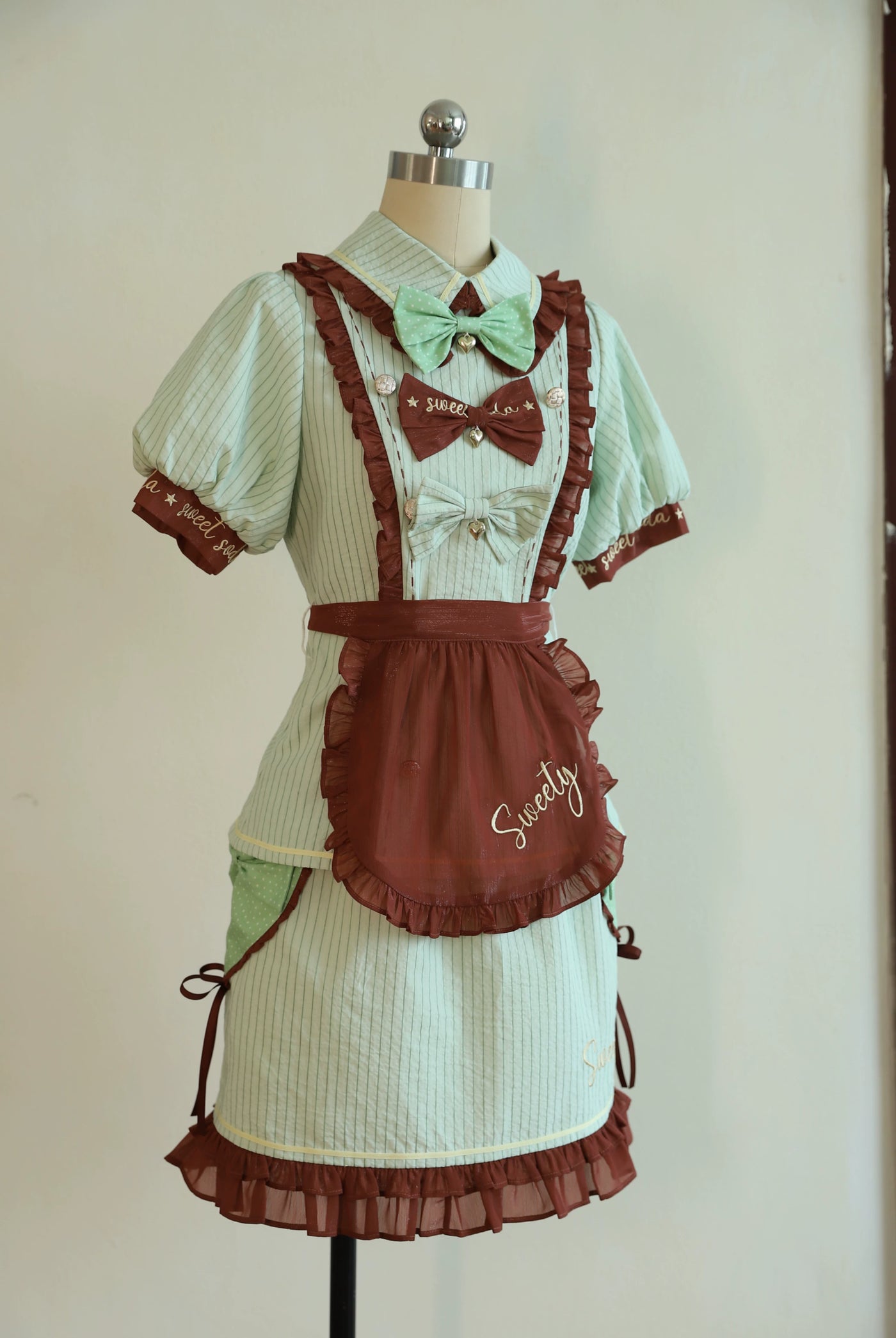 Baozi Pig - Sweet Soda - Short-Sleeve Lolita Dress with Ruffled Trim