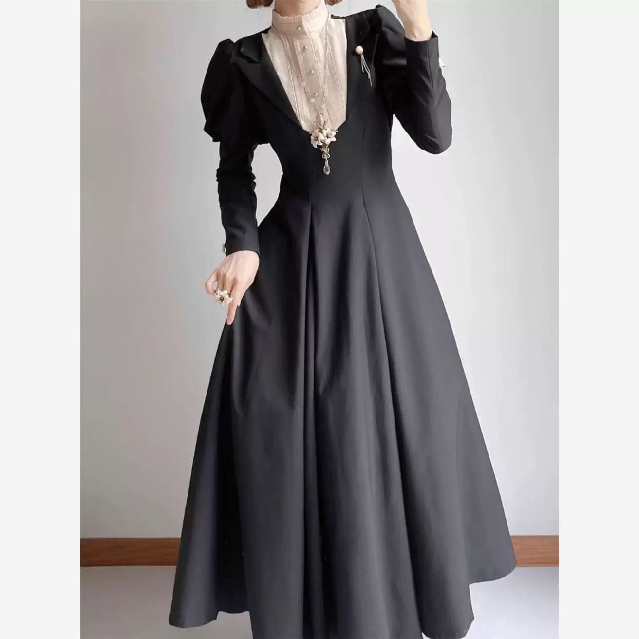 Sweetheart Dream Machine - Six-Panel Black - Long One-Piece Dress with Puff Sleeves