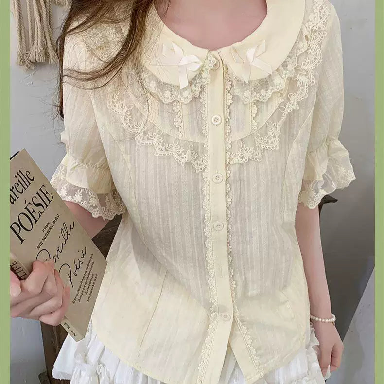 Sweetheart Dream Machine - Lace Collar - Cotton blouse with a Peter Pan collar