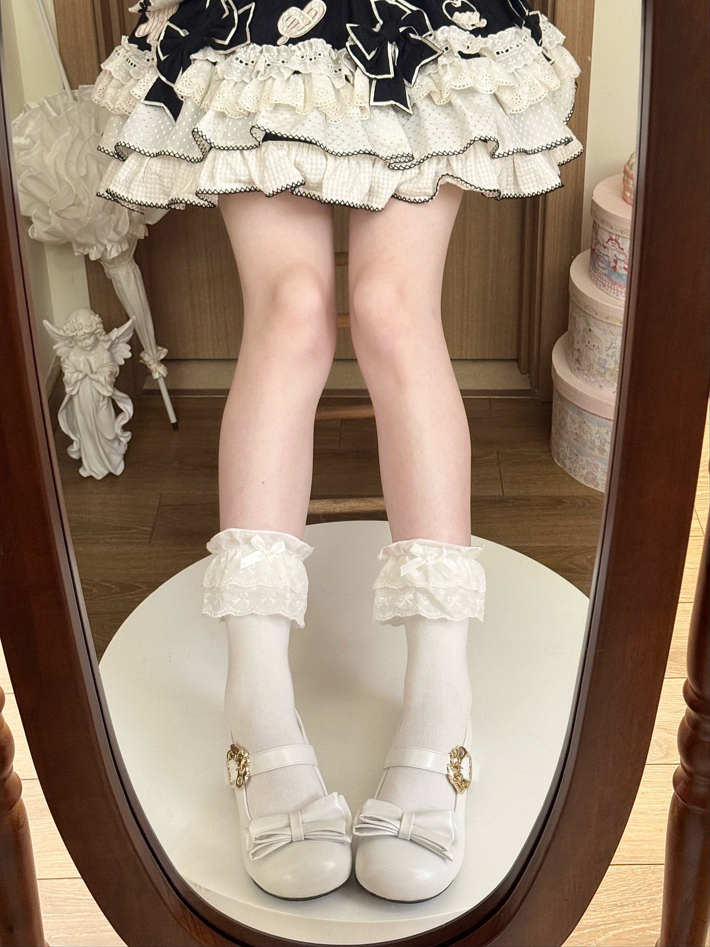 Fantasy Doll - Lace Bow - Mid-Calf Socks with Lace Cuffs