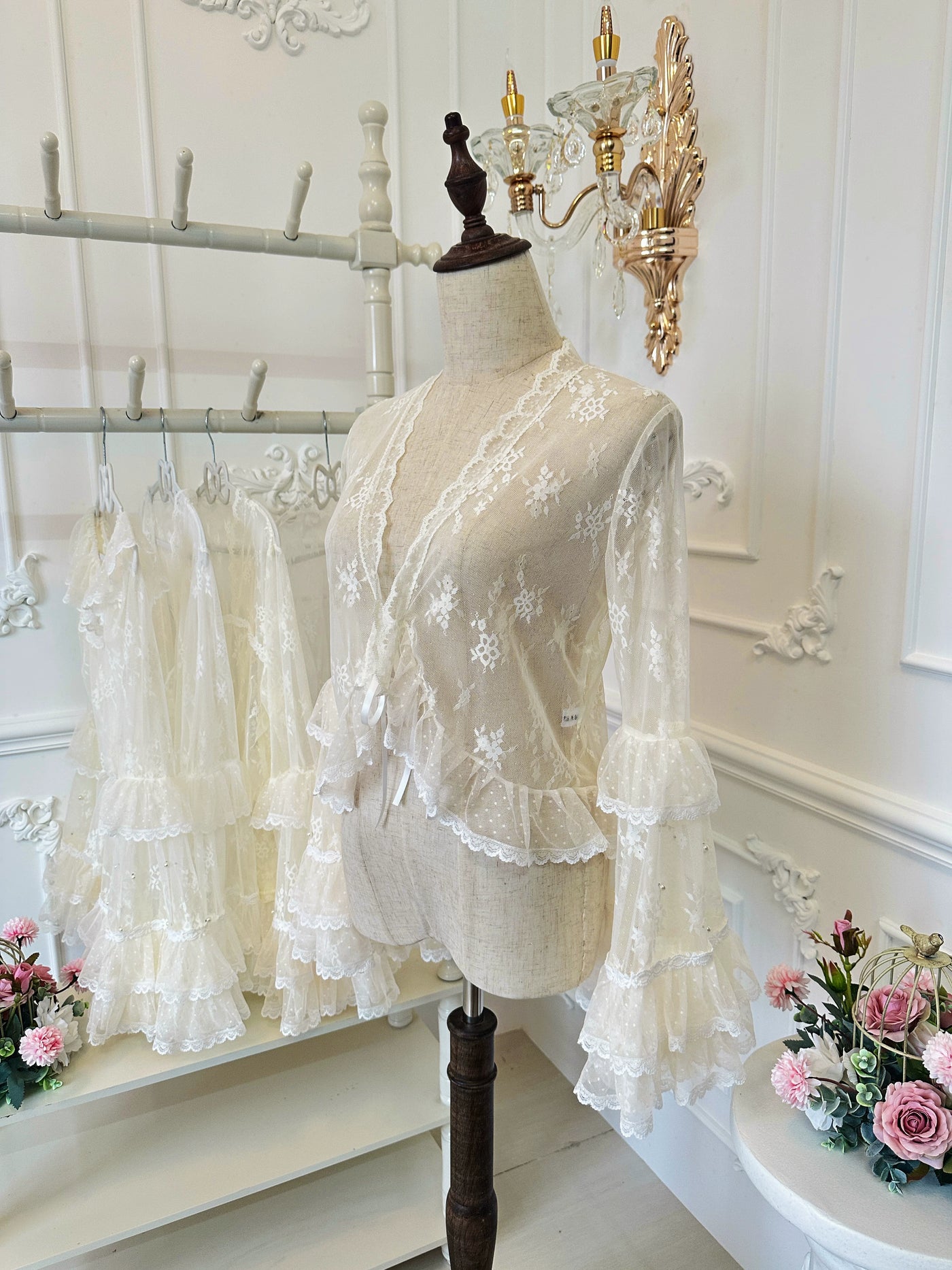 Cat Upon Cat - Moon Cage Tulle - Lace Long-Sleeve Inner Top with Tiered Ruffle Sleeves