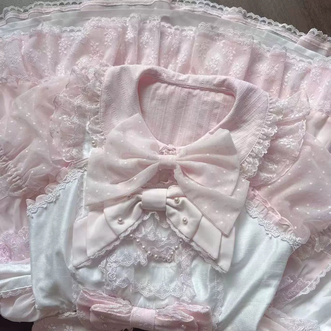 Sweetheart Dream Machine - Milky Puff - Cotton Inner Layer with a Lace-Trimmed Peter Pan Collar