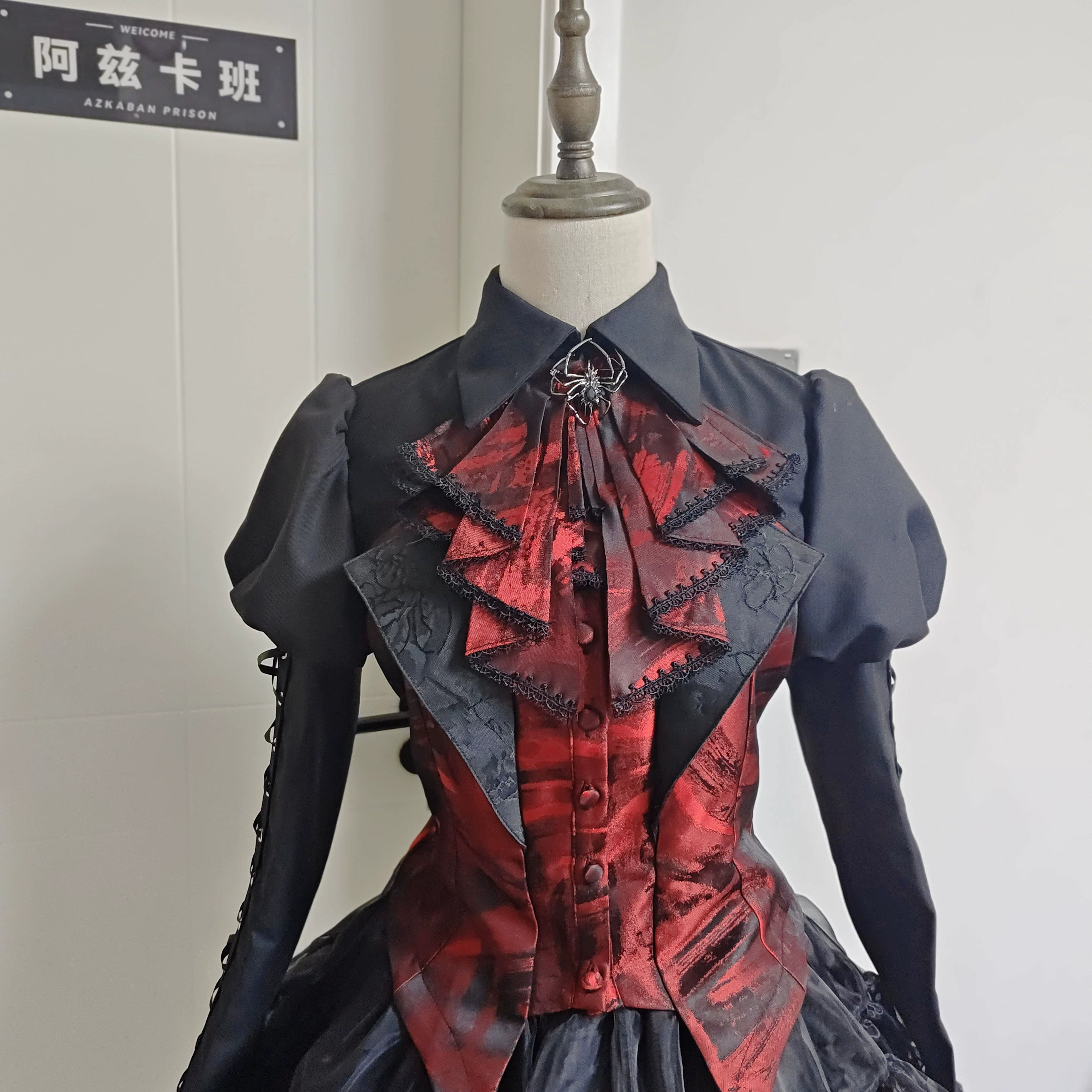 Spot Page Acorn Dark Night Ember Top Gothic Grotesque Diablo Gothic