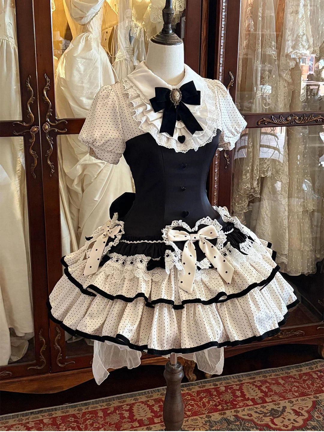 Creamy - Polka-Dot Princess - OP Dress with Layered Skirt and Bow Trim