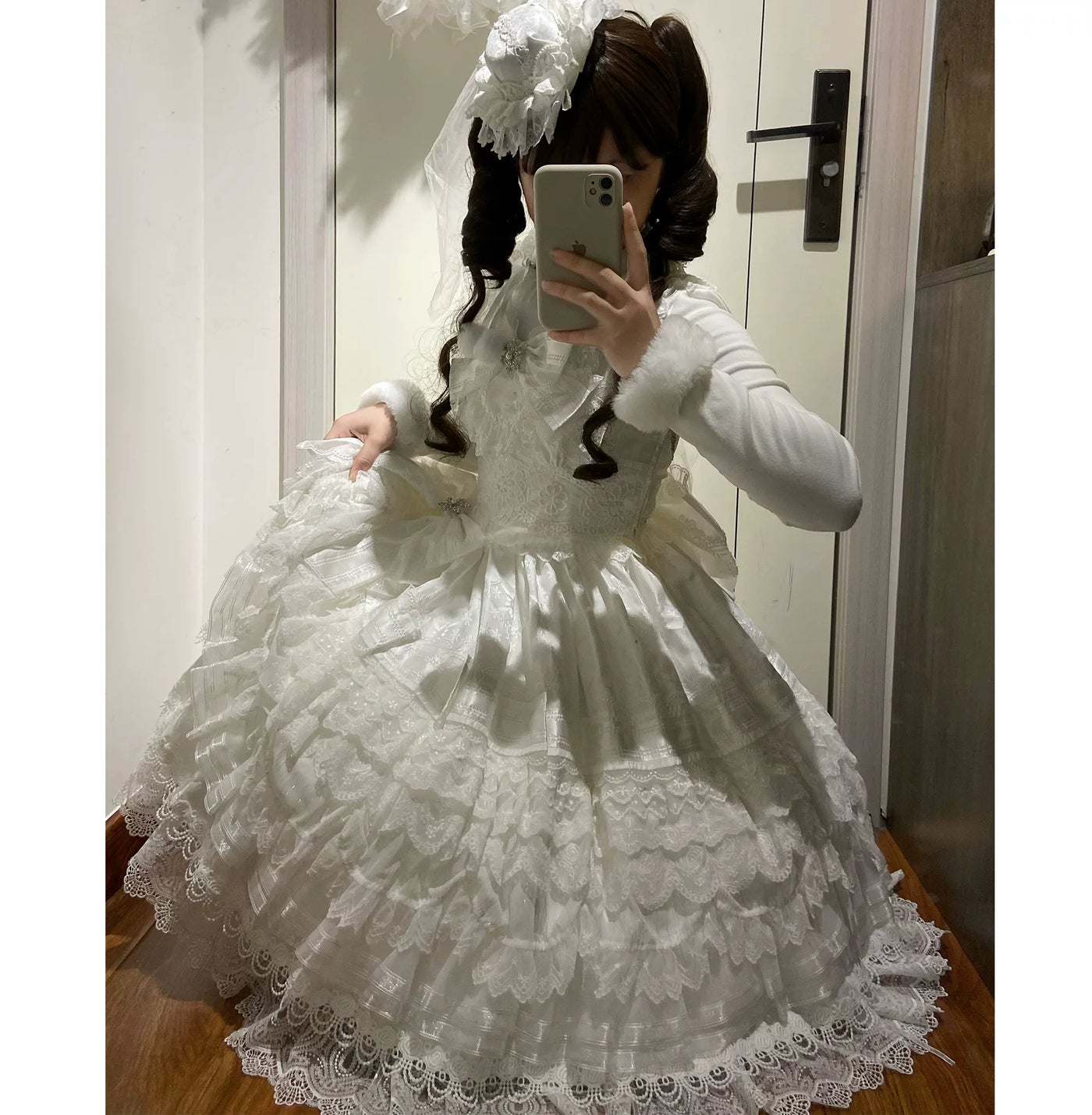 Cat Upon Cat - Little Pom-Pom - Long-Sleeve Inner Top with Lace Collar