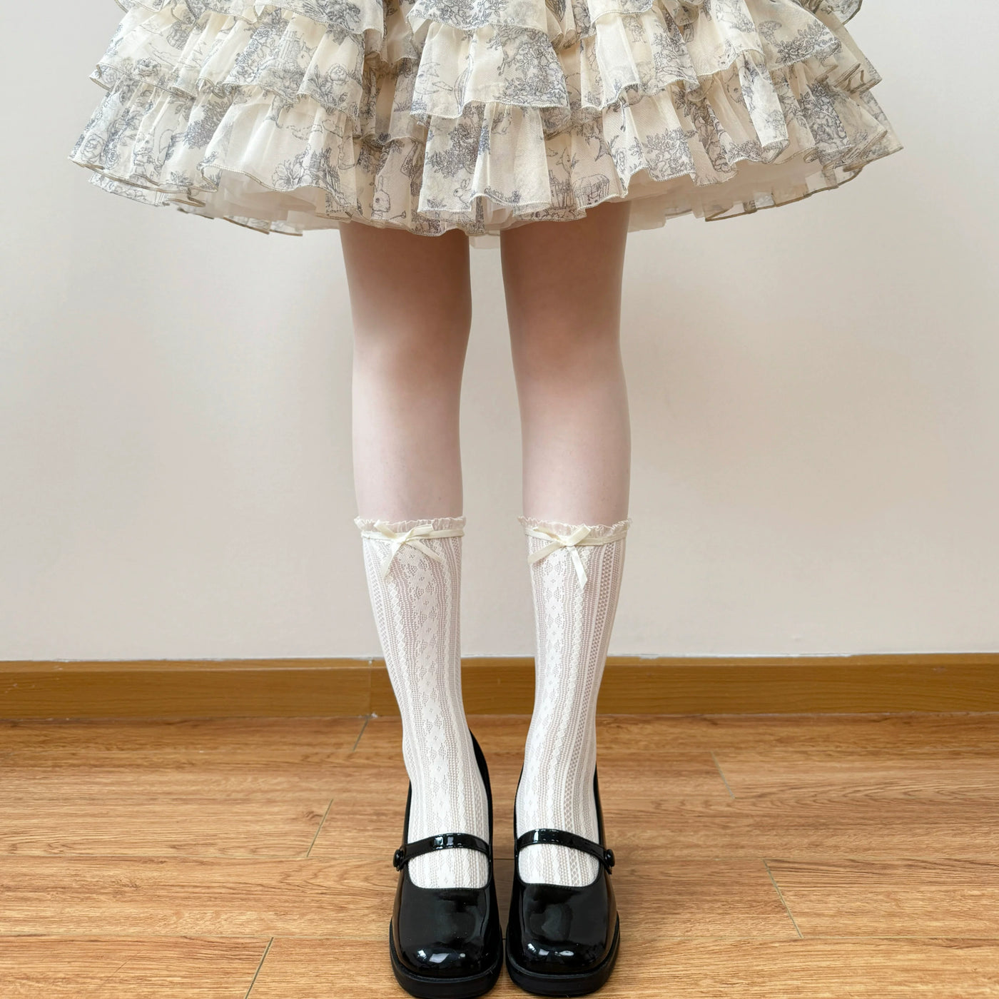 Chubby Bear Tales - Cream Lace Bow Collection - Named-Style Lace Socks
