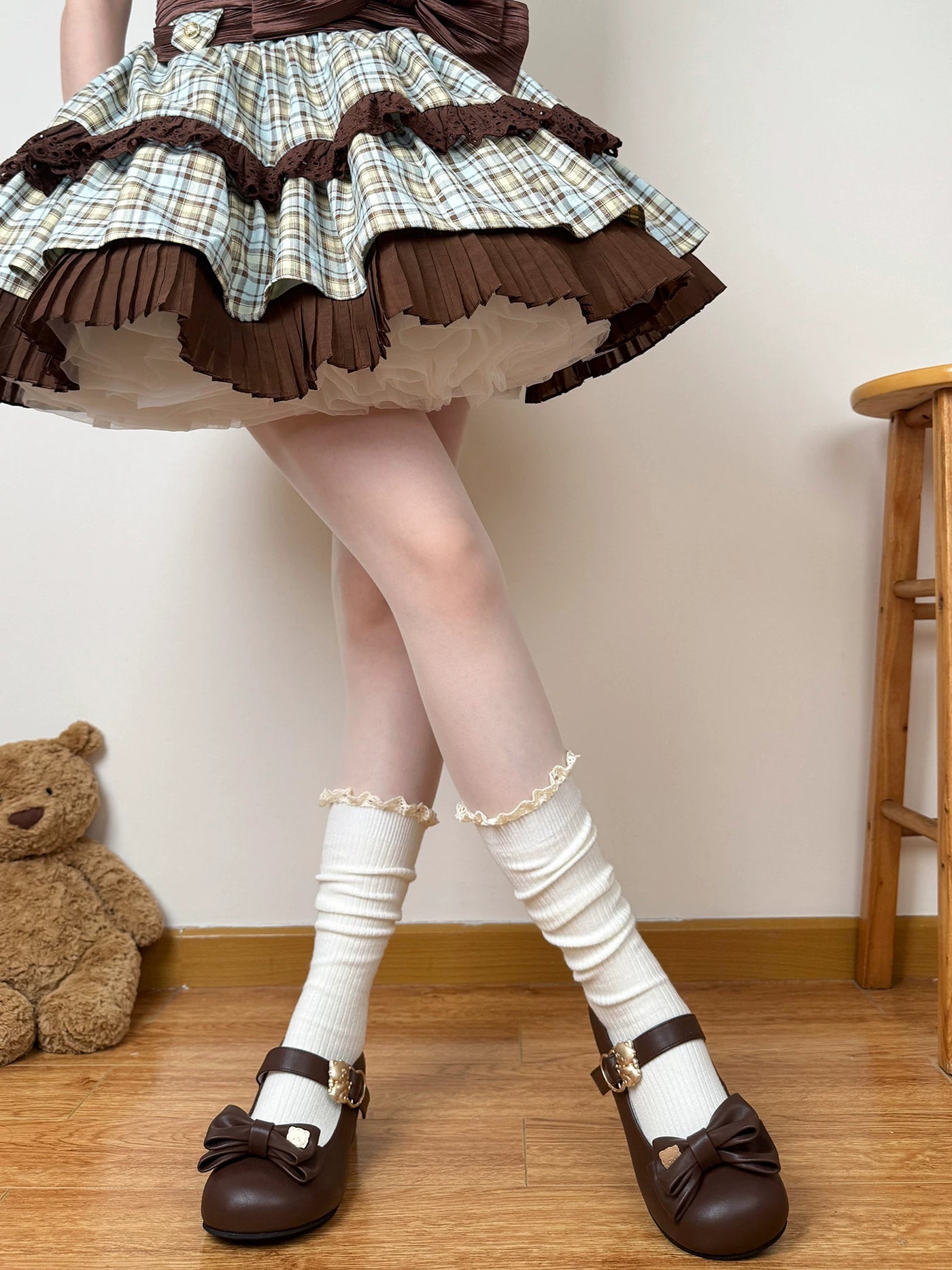 Chubby Bear Tales - Caramel Cocoa Slouch - Lace-Trimmed Slouch Calf Socks