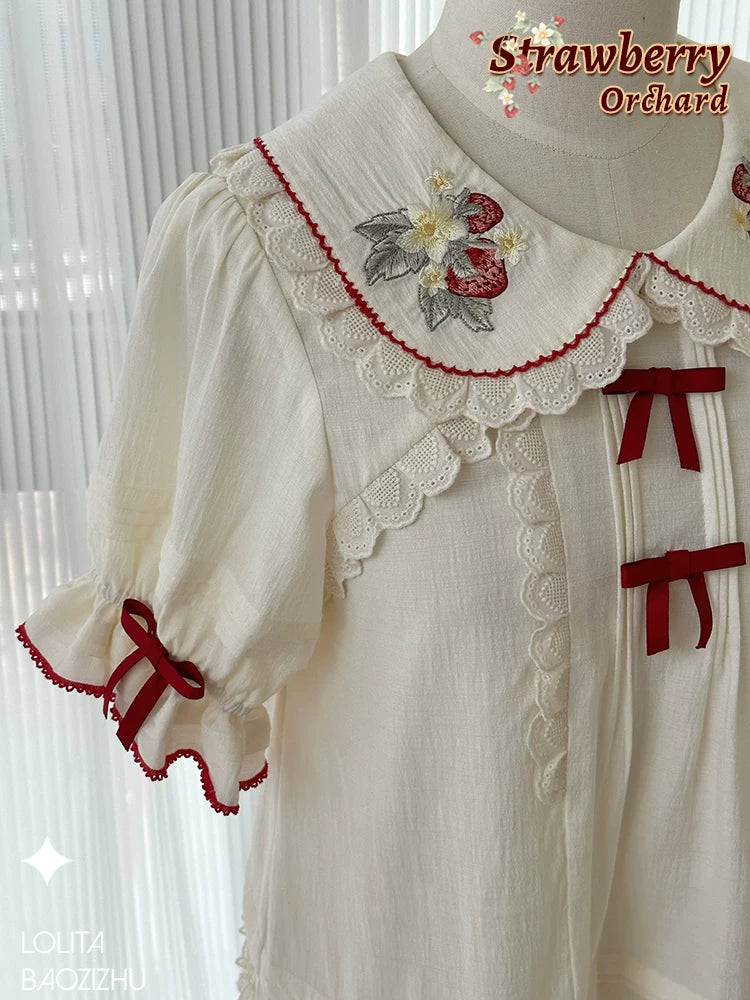 BAOZIZHU Strawberry Orchard embroidered Lolita blouse - view 2