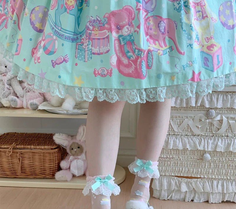 roji roji - Twin Star - Sheer Mid-Calf Socks with Lace Cuffs and Bow Accents