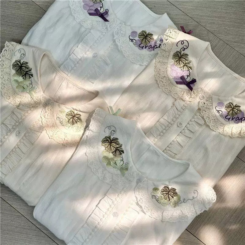 Sweetheart Dream Machine - Grape Embroidery - Short-Sleeve Blouse with a Lace Collar and Bow Details