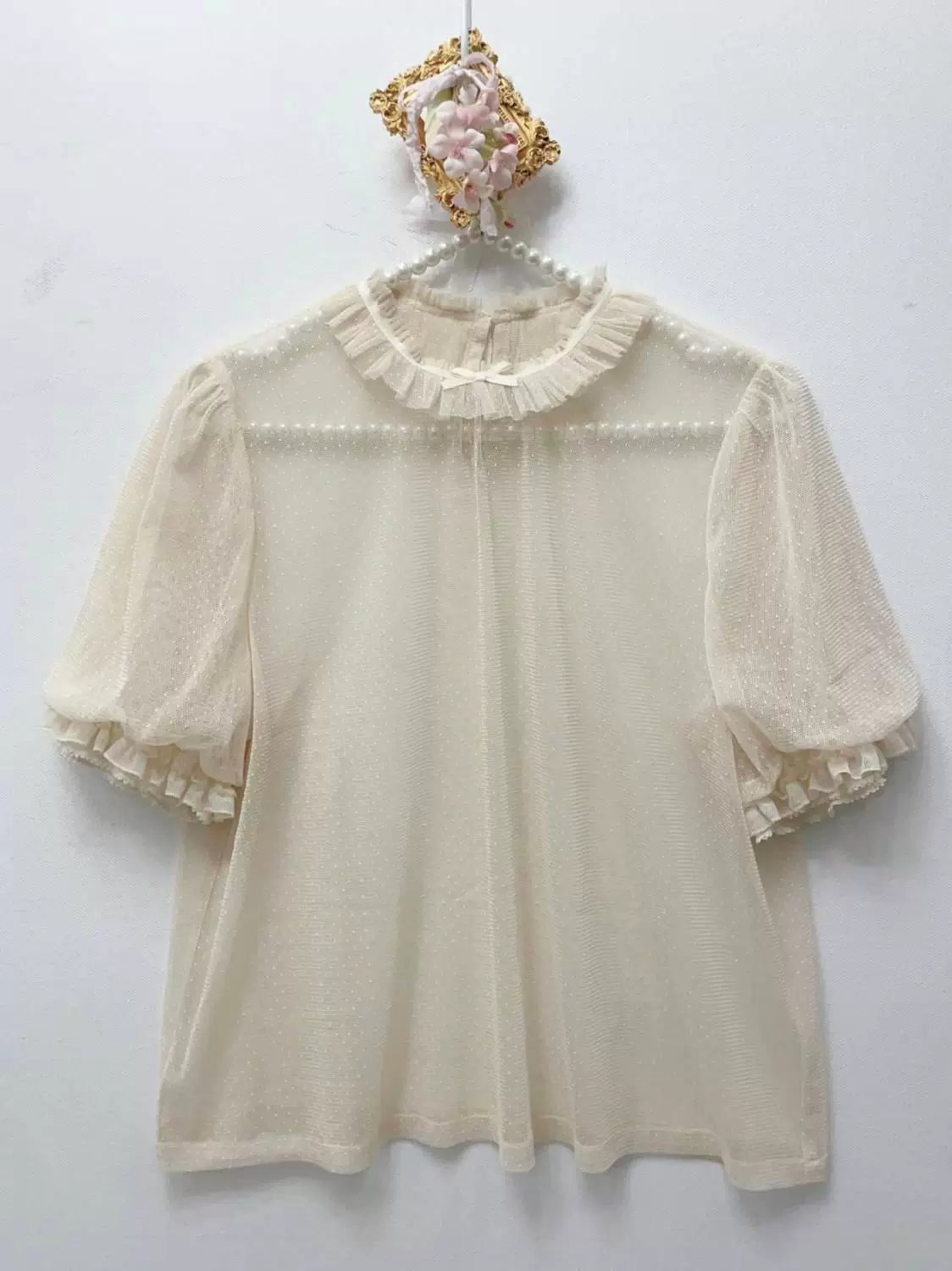 Sweetheart Dream Machine - Dotted Tulle - Short-Sleeve Blouse with a Frilled Stand Collar