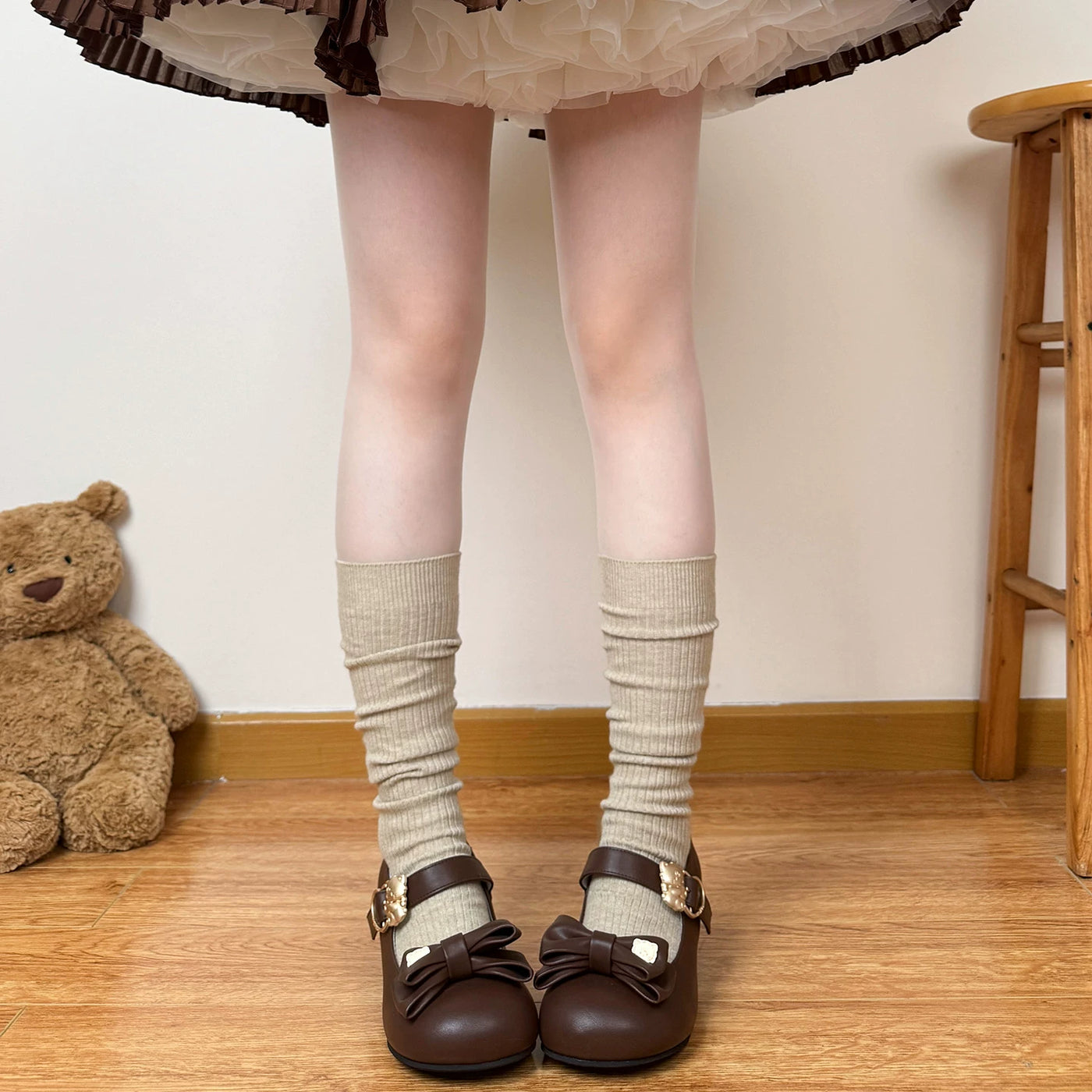 Chubby Bear Tales - Caramel Cocoa - Lolita slouch socks with a gathered ribbed leg