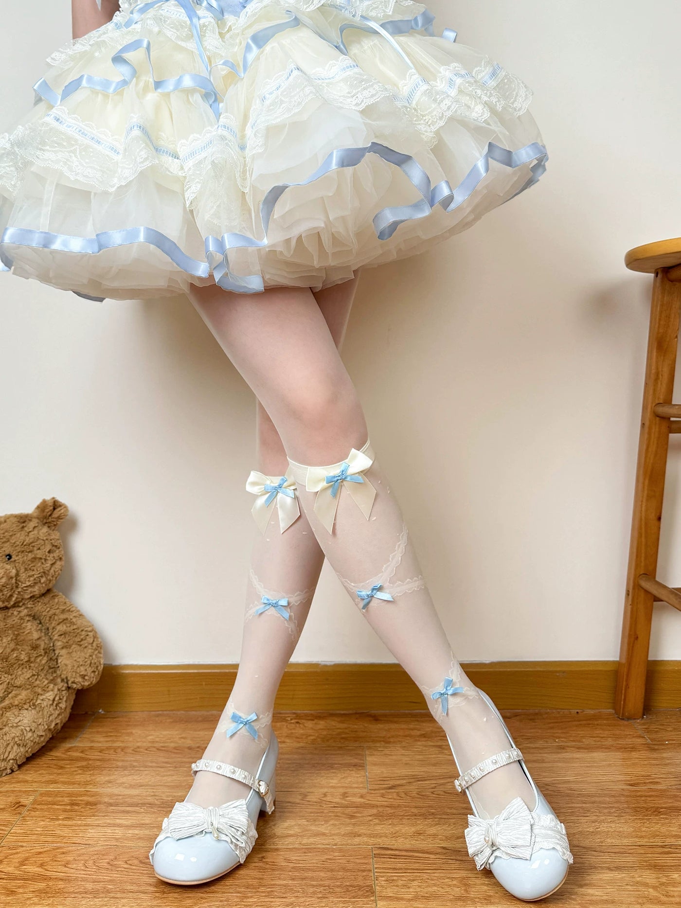 Chubby Bear Tales - Blue Ribbon Lace Collection - Blue-and-White Lolita Sock Collection with Bow Options