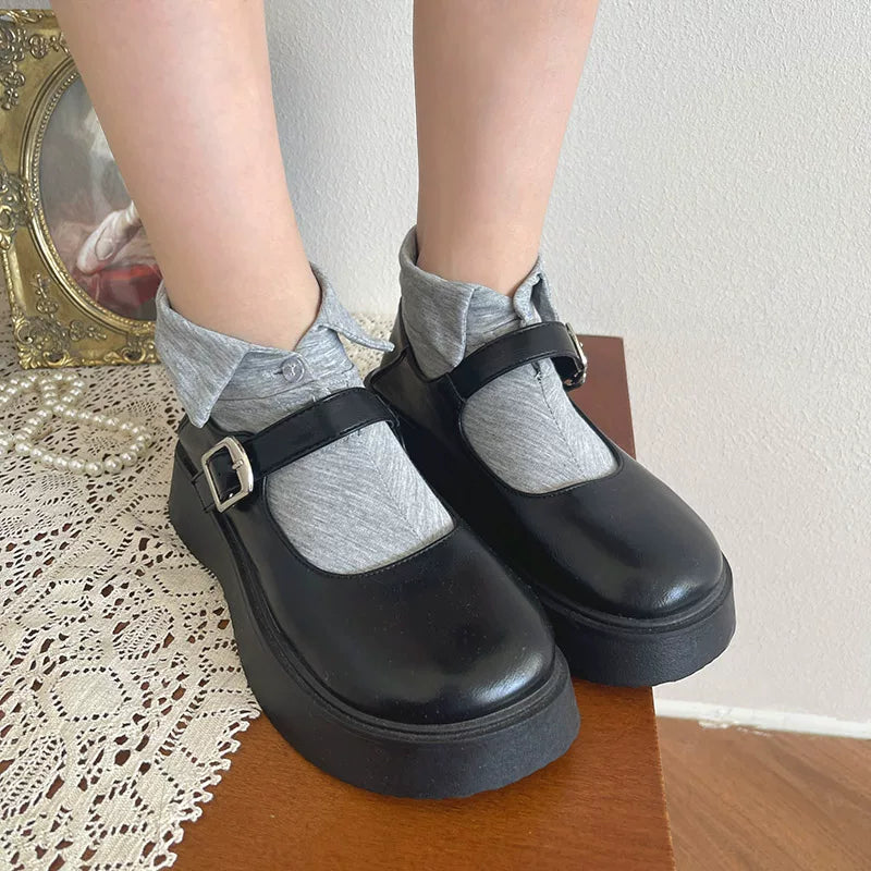 Sock Noble - Doll Collar - Collared Button-Front Slouch Socks