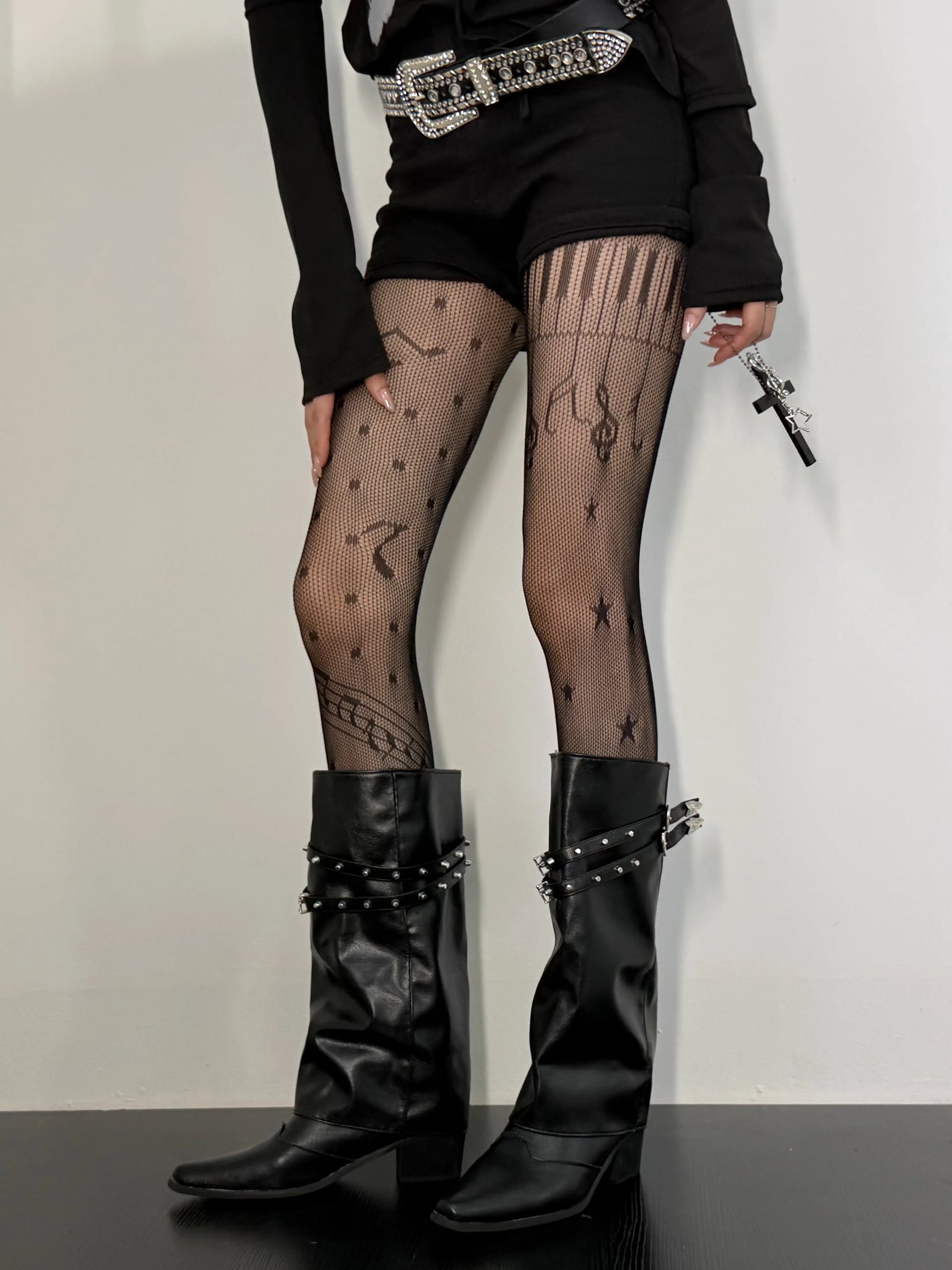 Fantasy Doll - Musical Notes - Musical-Note Fishnet Tights