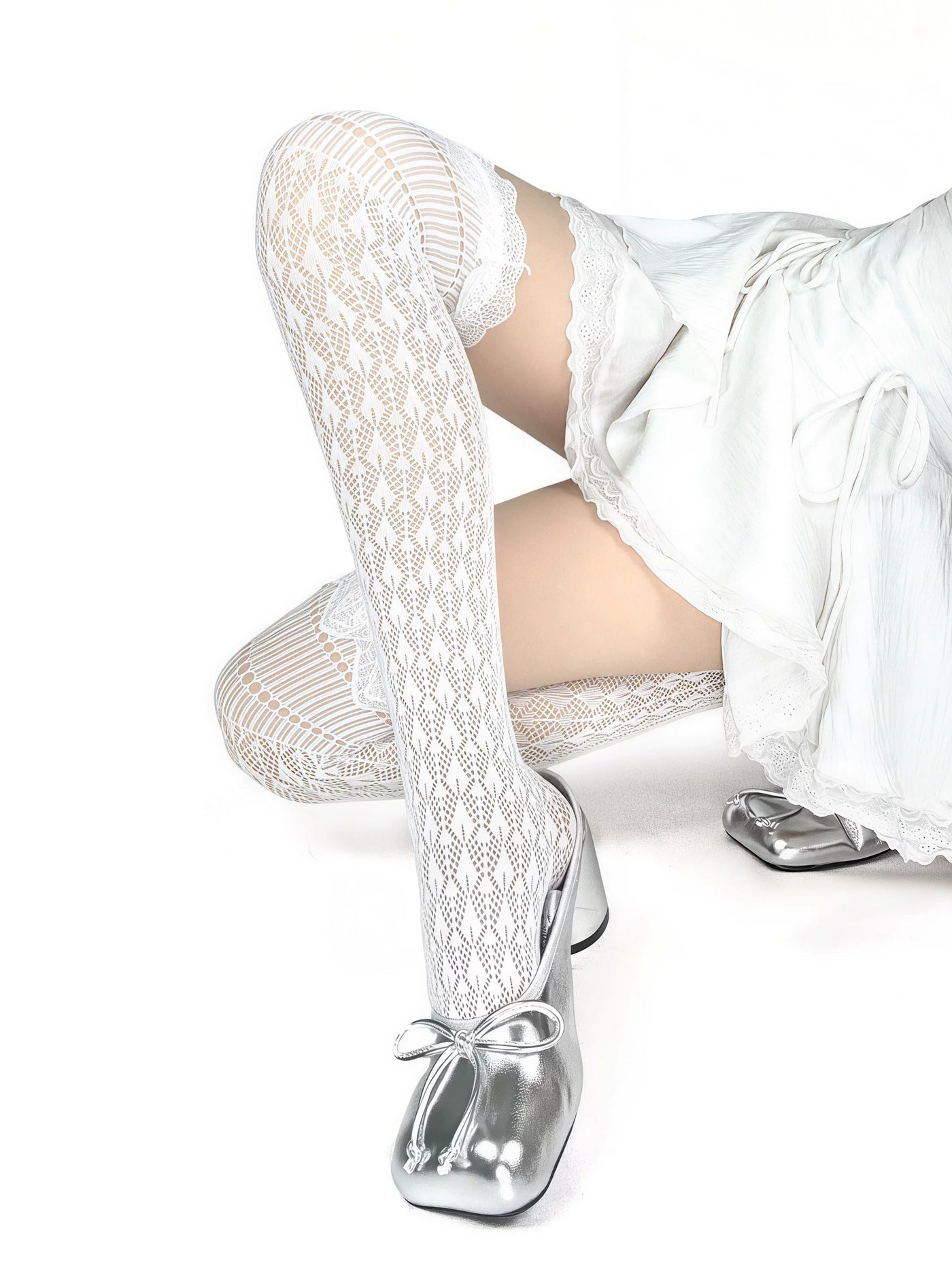 White Socks - Dimensional Lace - Openwork Over-the-Knee Socks with Lace Trim