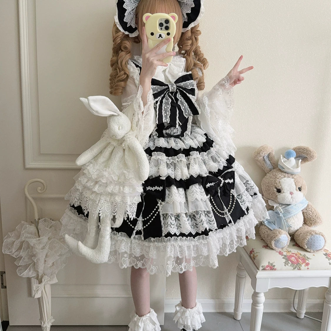 Lady Han Cross Heart Knot Sweet JSK Dress by Lolita Fetch, featuring a charming design with cross heart knot accents and elegant fabric.