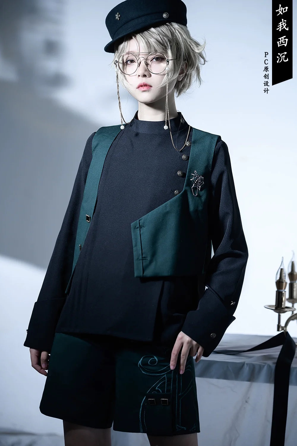Princess Chronicles - As I Sink West - Retro Ouji Lolita Prince Style Black Blouse