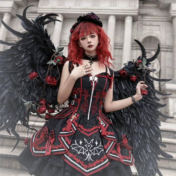 Leopard cat gothic JSK dress from Lolita Fetch featuring a hidden fragrance design and elegant gothic style.