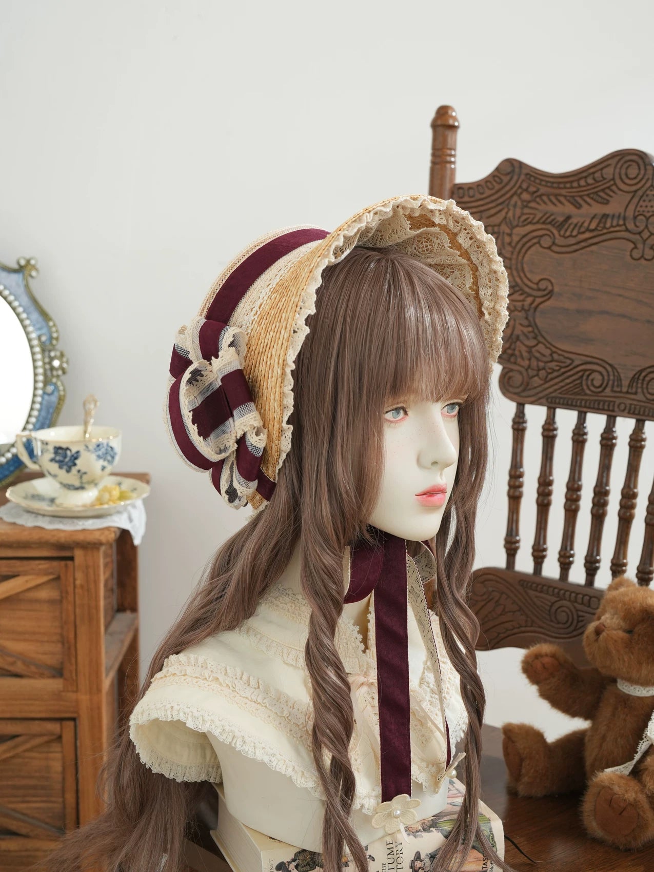 Star Box - Old Summer Shadow - Straw Bonnet with a Lace-Trimmed Brim