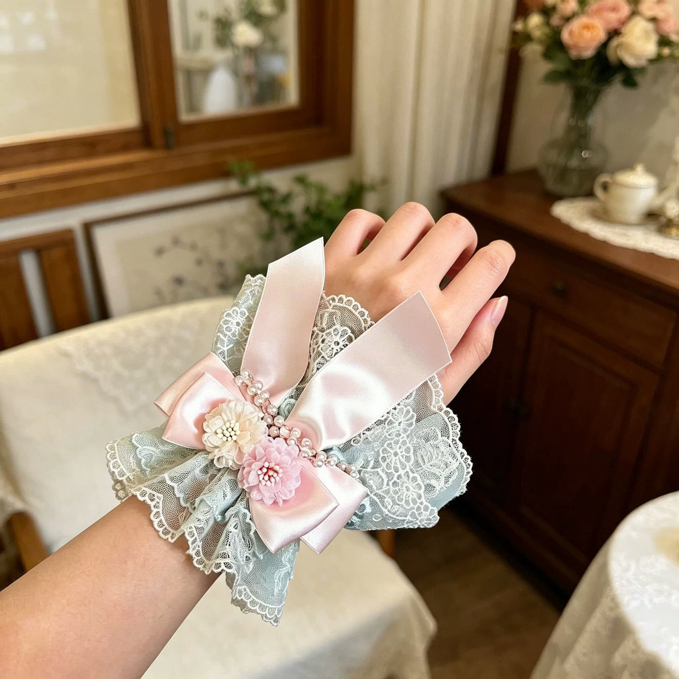 Independent Brand - Mint Flower Bows - Pair of arm sleeves with lace and satin bows