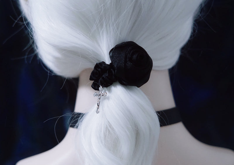 Strange Sugar - Gothic Lolita Black Hardware Skull - Spider Hairband Headwear