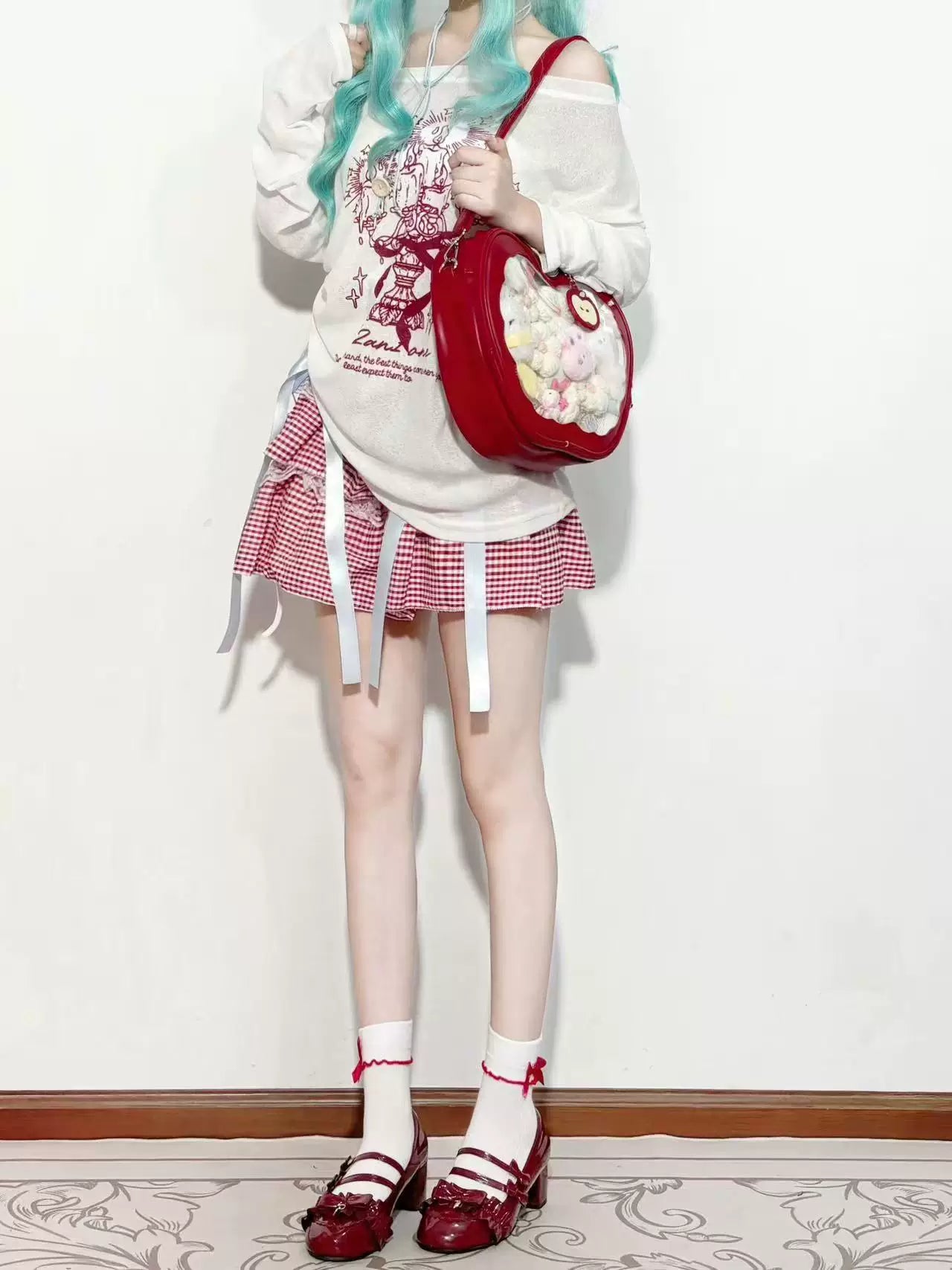 Fantasy Doll - Japanese Red Trim - Red-trimmed mid-calf socks with ruffled edging and bows