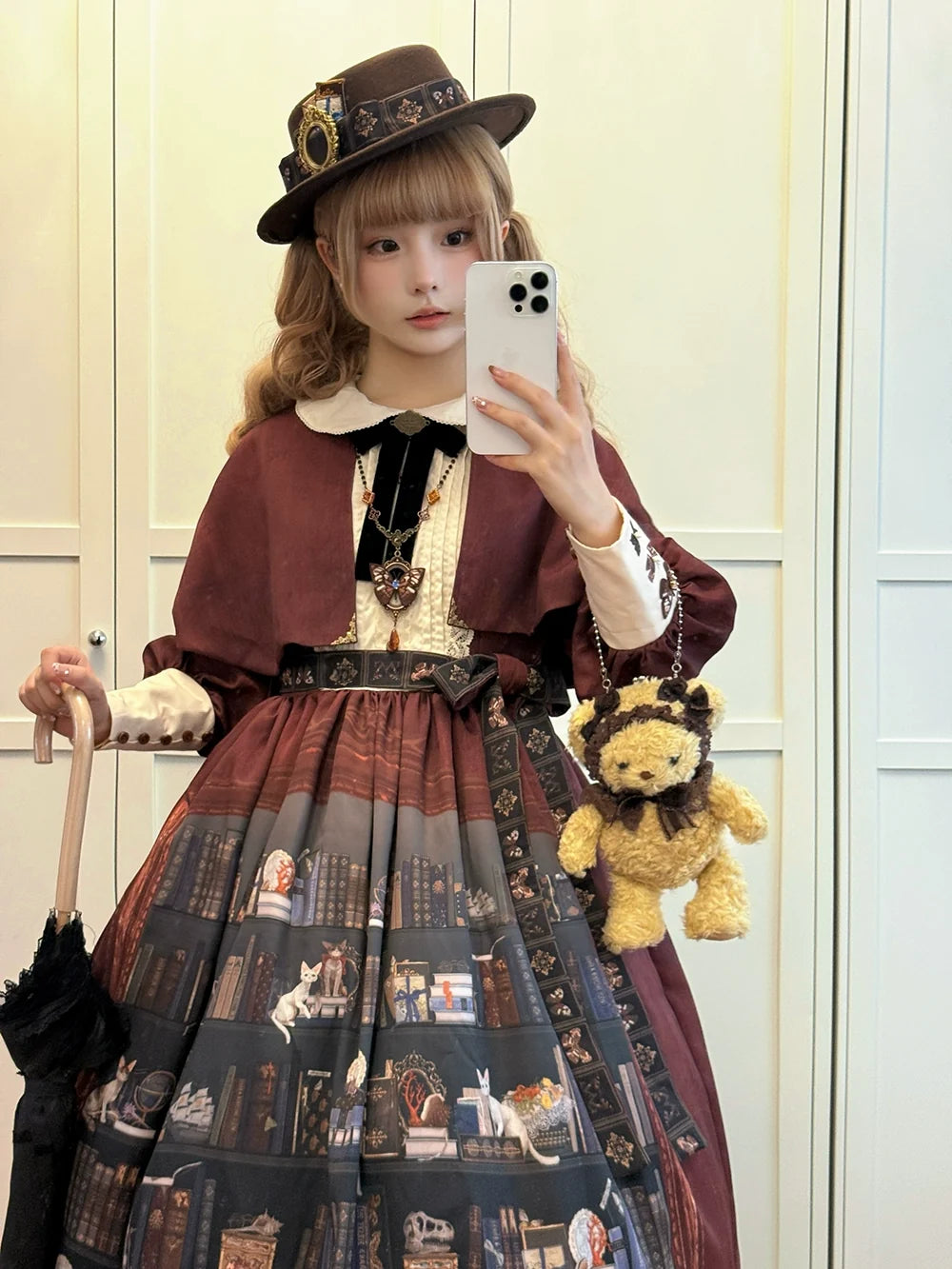 Miss Point - German Bookshelf - Classic Lolita Headdress, Socks, Necklace, Brooch