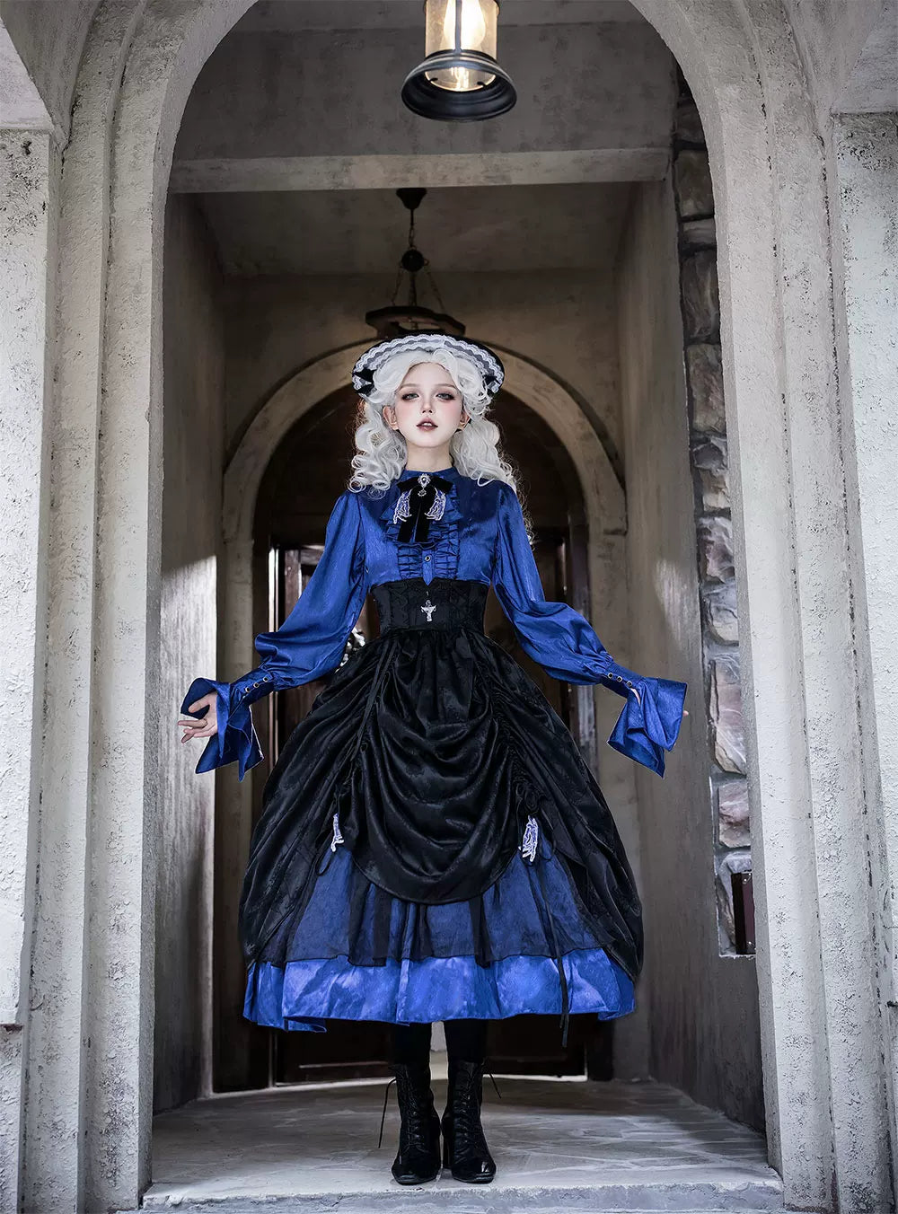 Miss Point - Moonnight Return - Stand Collar Ouji Lolita Shirt, Irregular Cuffs