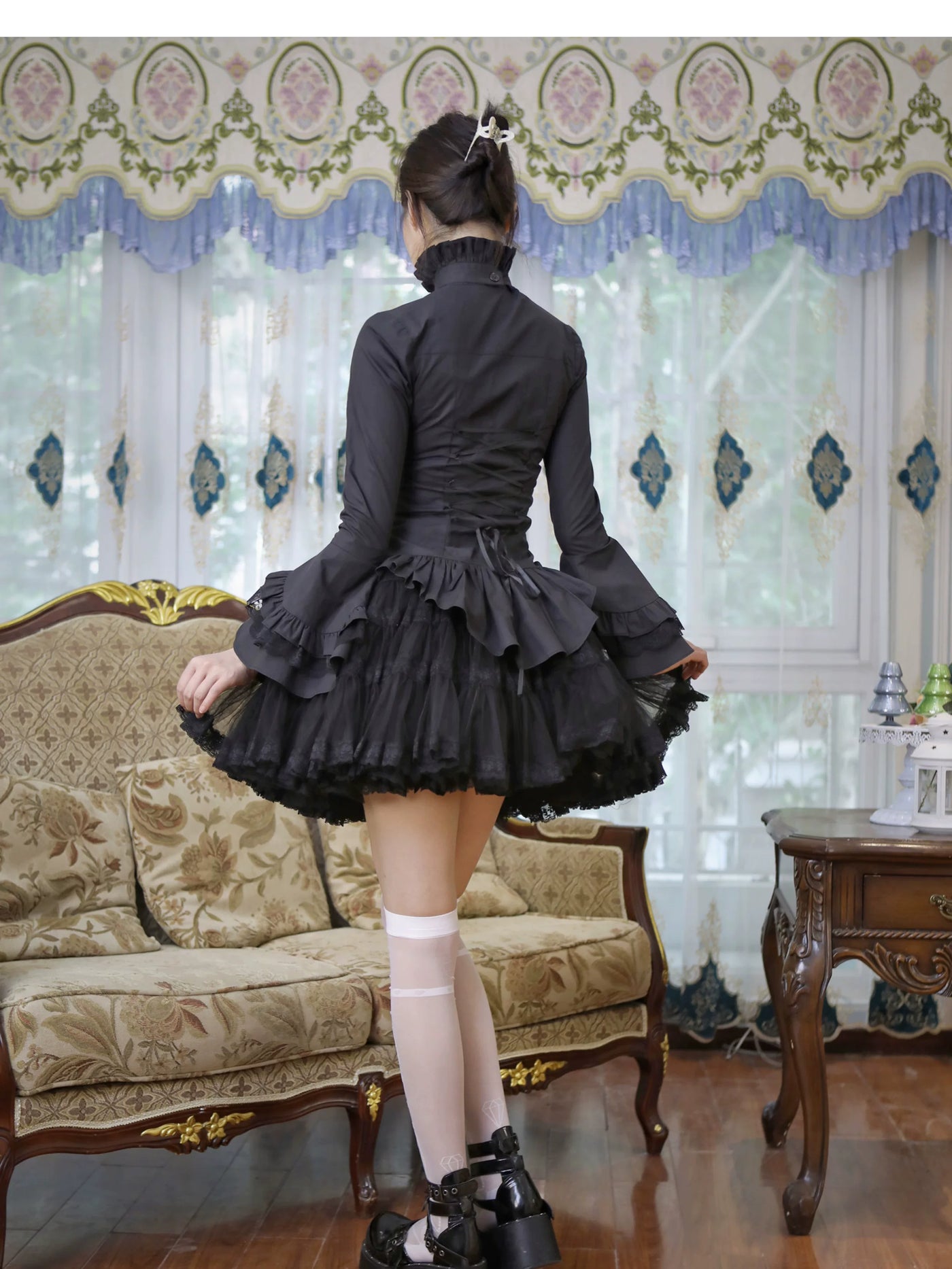 LACE GARDEN - Black Angel - Blouse with Ruffled Collar and Flared Sleeves