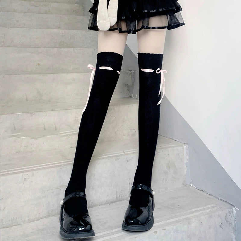 Floral Milk Cat - Ribbon Tie - Over-knee socks with side bows and long ties