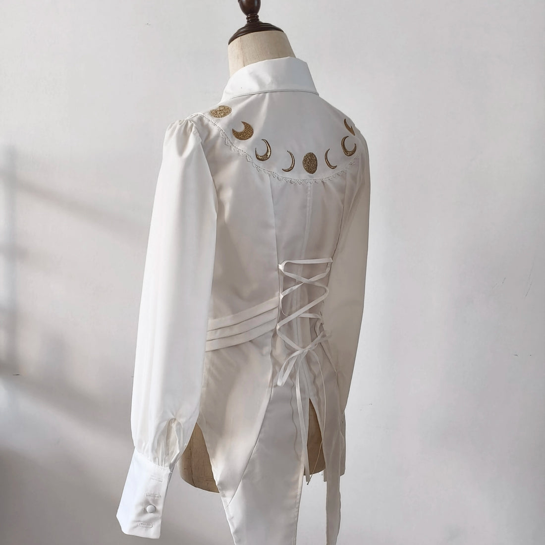 Spot Page Moon Phase Embroidery Shirt Acorn Lolita Original Design Gothic Everyday Elegance Inside