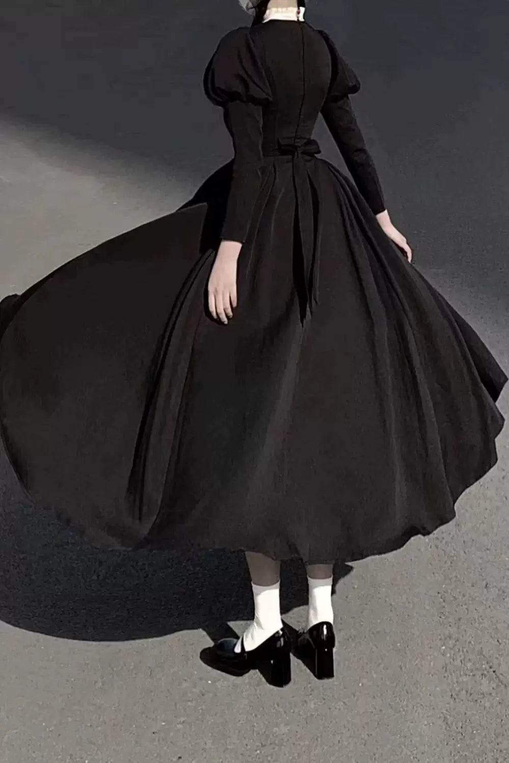 Sweetheart Dream Machine - Six-Panel Black - Long One-Piece Dress with Puff Sleeves