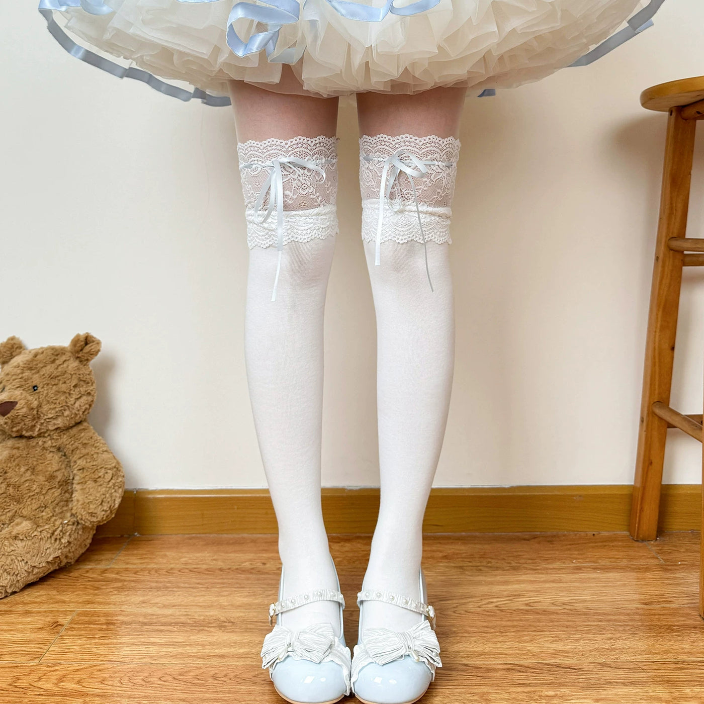 Chubby Bear Tales - Showa Doll - Lace-Trimmed Socks with Ribbon Ties