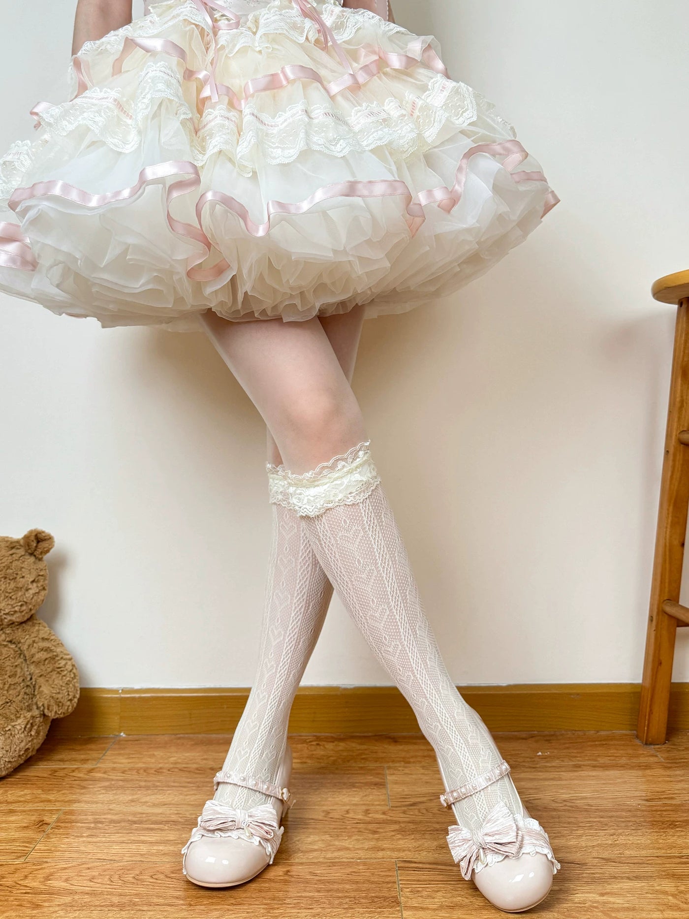 Chubby Bear Tales - Openwork Bow - Thin Mid-Calf Lace Socks with Bow Detail
