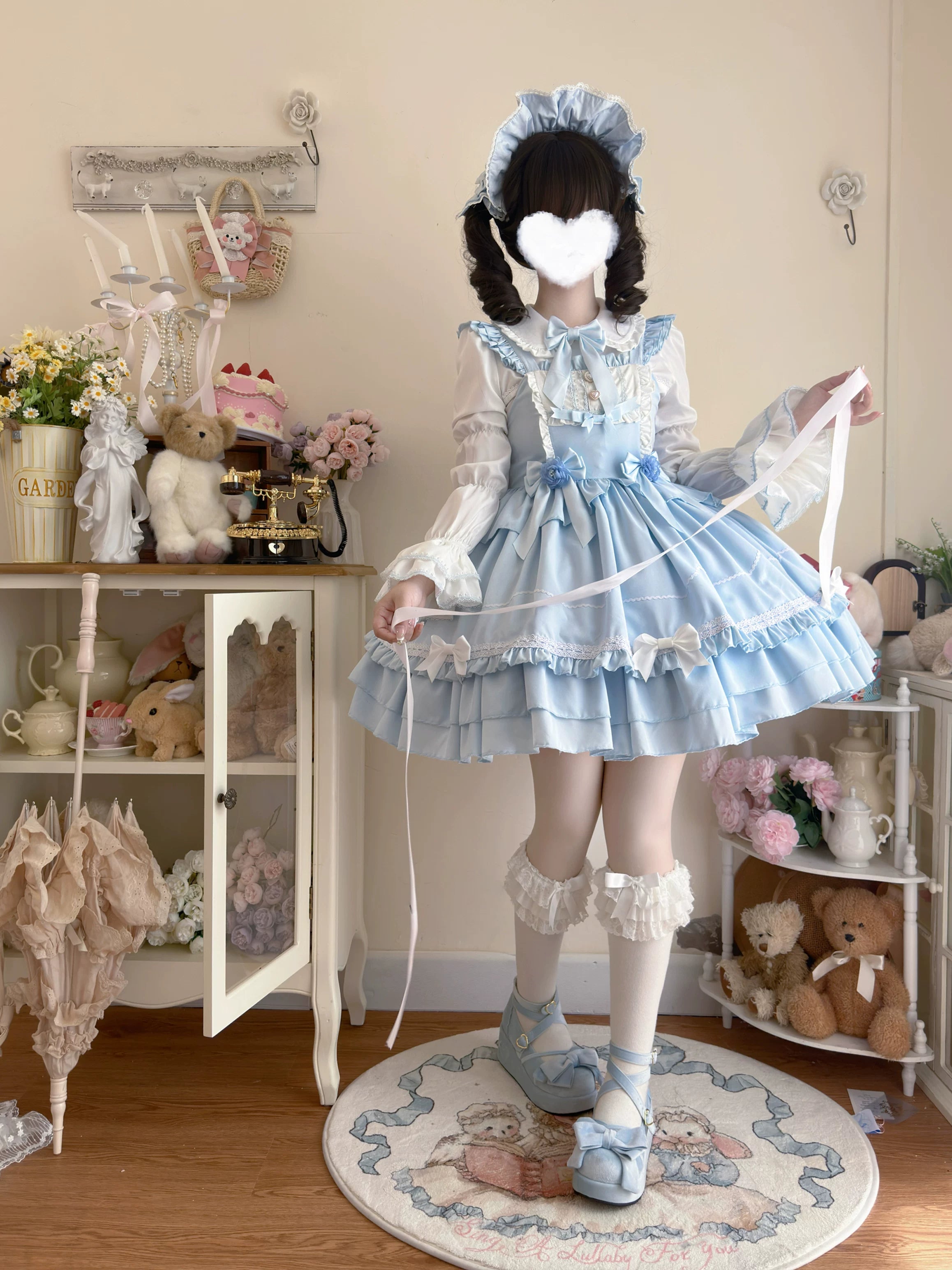 Lady Han Paper Cake Sweet Cute JSK dress by Lolita Fetch, featuring a charming, colorful paper cake print and classic JSK style.
