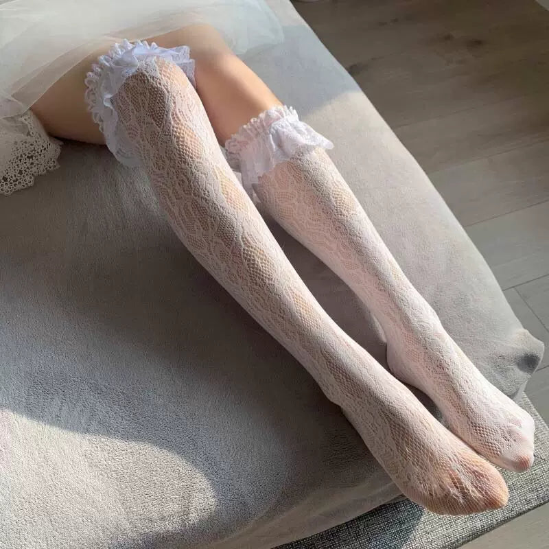 Fantasy Doll - Lace Garden - Over-the-knee socks with ruffled lace cuffs