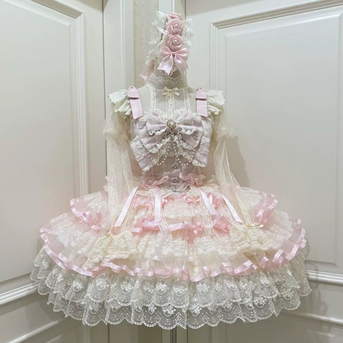 Lady Han Rose Feather Spin ballet JSK dress by Lolita Fetch featuring a floral rose and feather pattern on a graceful ballet-inspired dress.