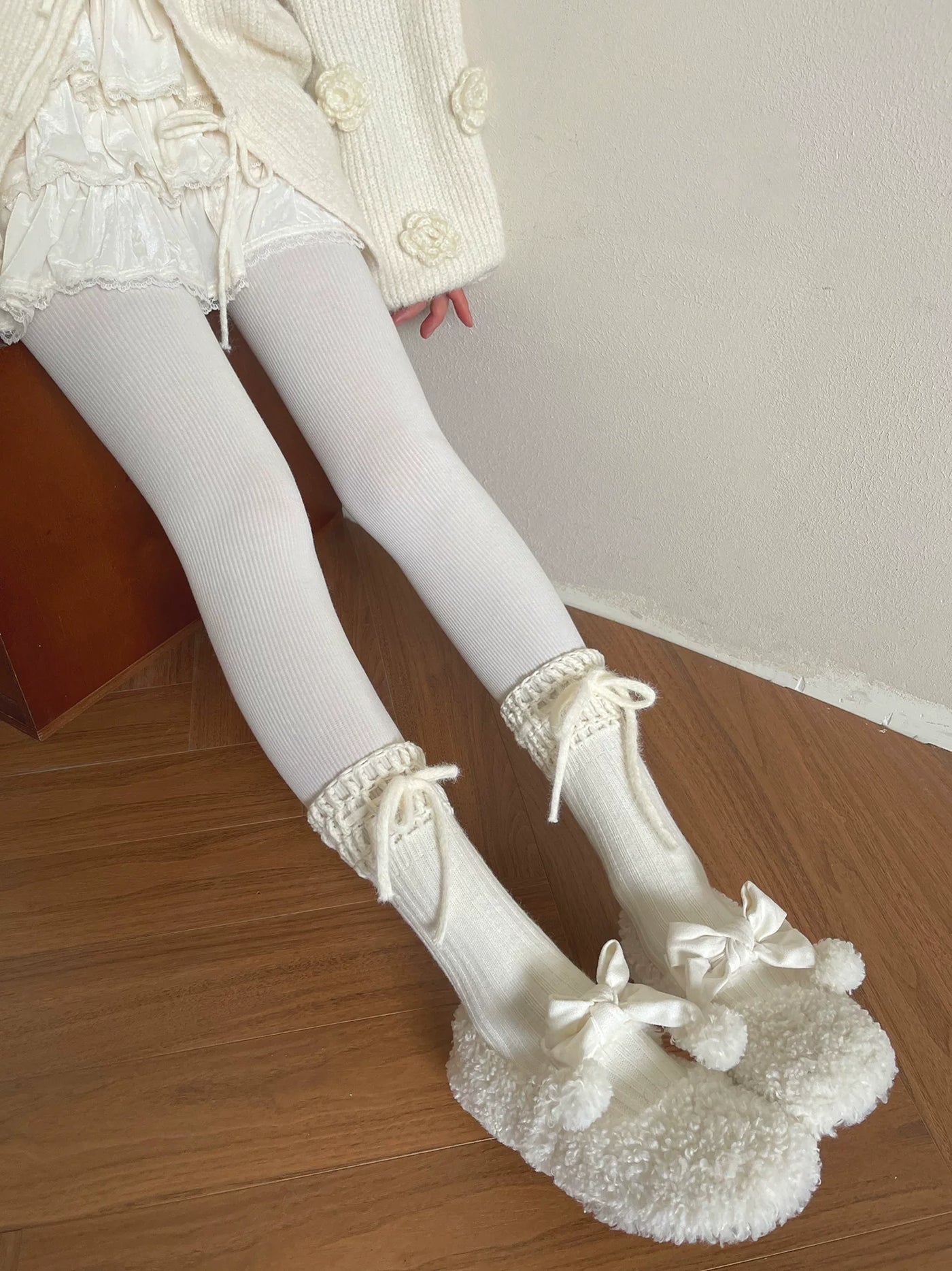 Sock Noble - Crochet Bow Cuff - Socks with a crochet cuff and tie bows