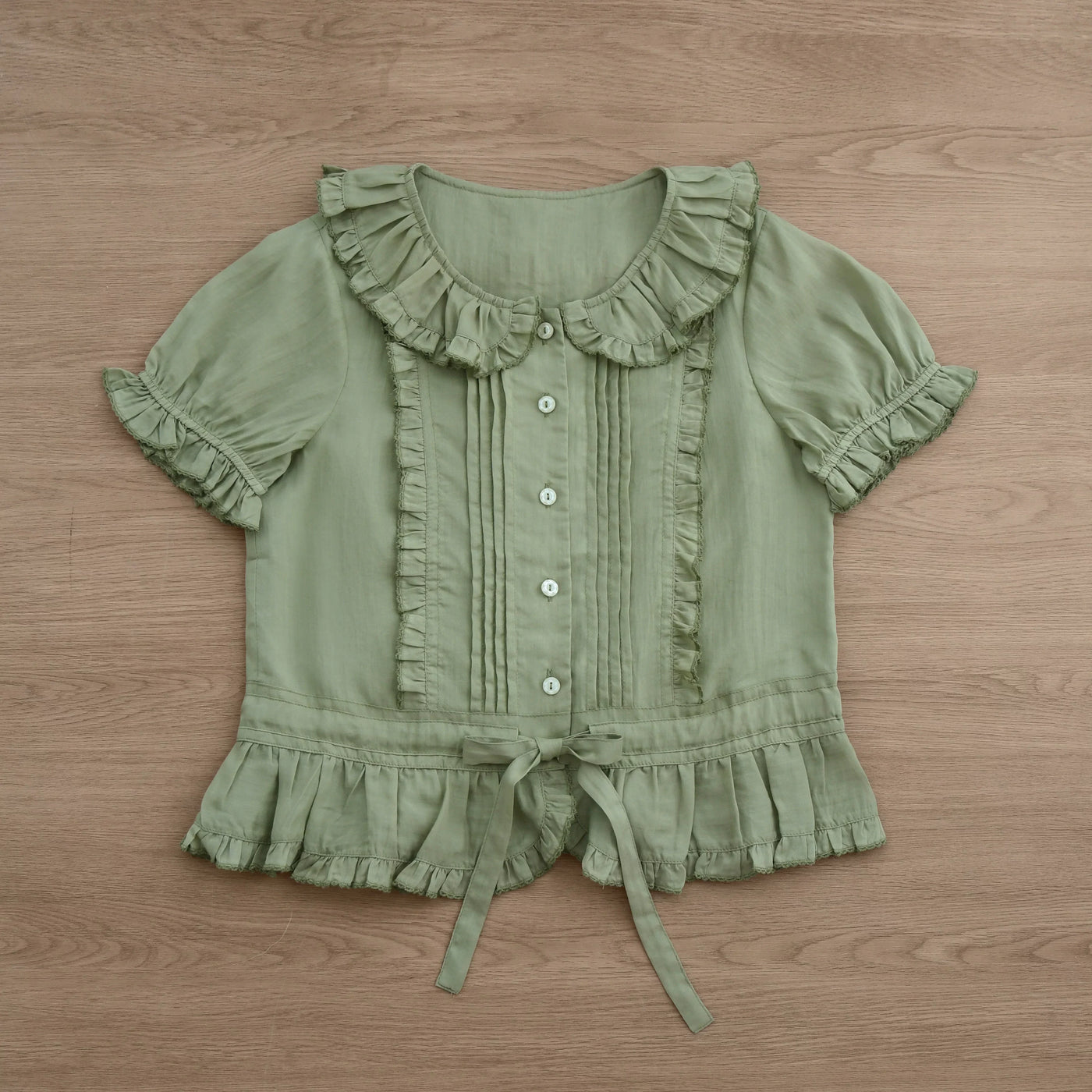 MIST - EverSpring - Sweet Lolita Shirt with a ruffled Peter Pan collar
