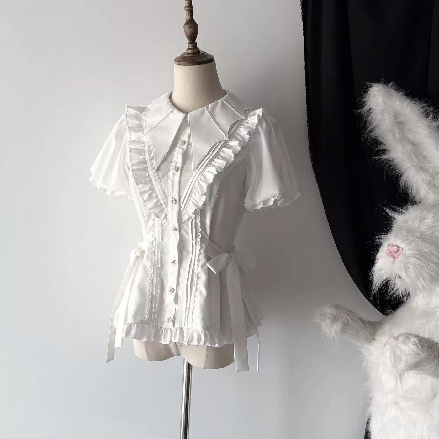 Sweetheart Dream Machine - Soft Sweet - Black or White Lolita Blouse with Batwing Collar