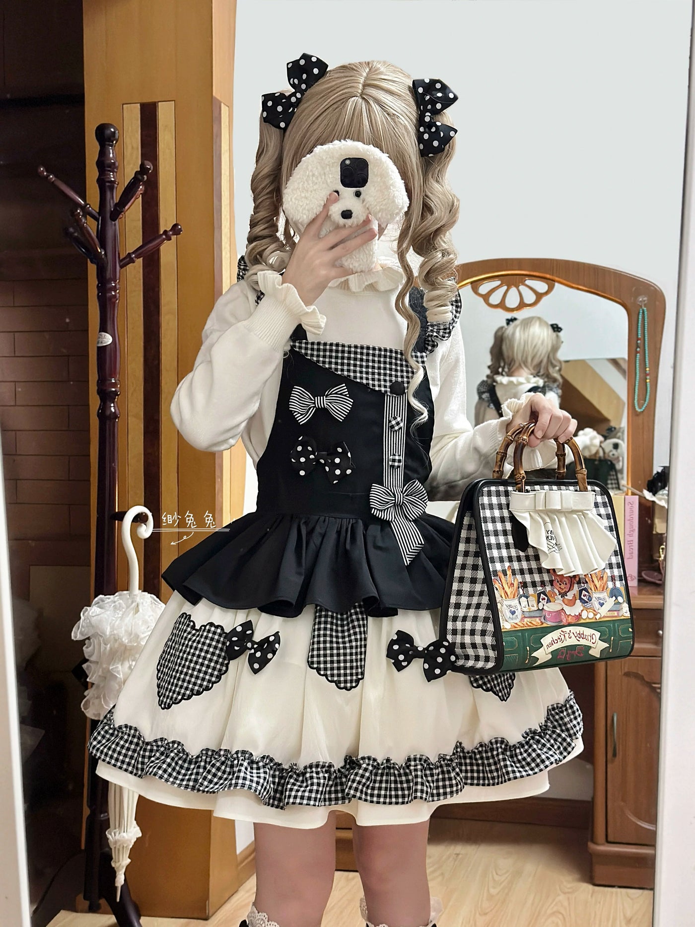 White Tea Story - Sweet Lolita - Tiered gingham check skirt with bow