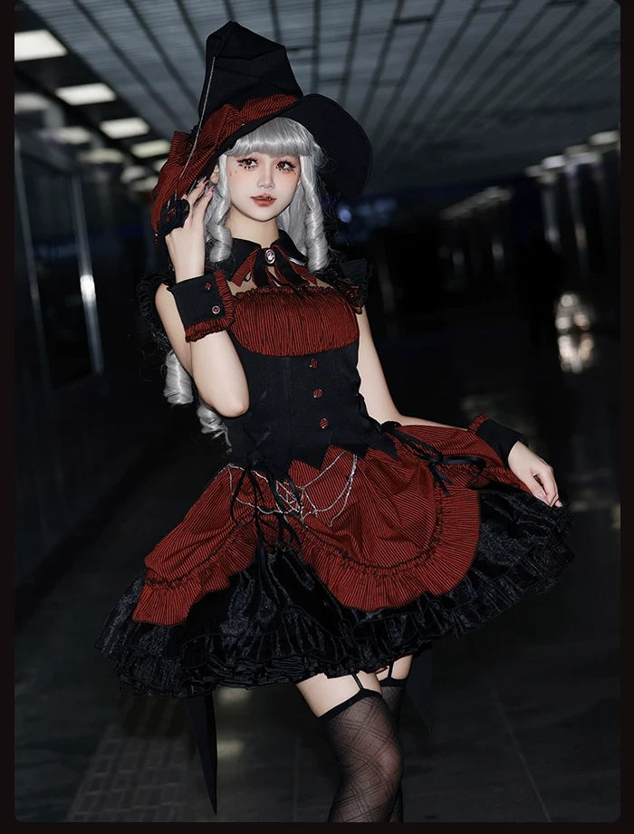 Alice Girl - Lolita Potion - Gothic Lolita Cuffs and Embroidered Badge