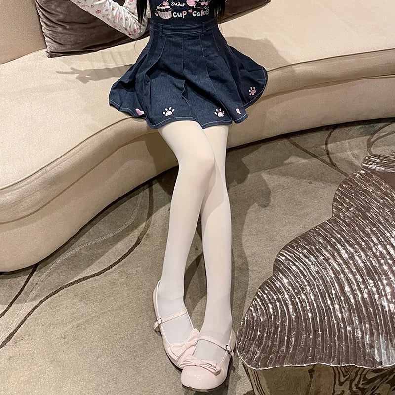 Floral Milk Cat - Spring-Summer - 80D Slightly Sheer Tights with Velvet-Base Finish