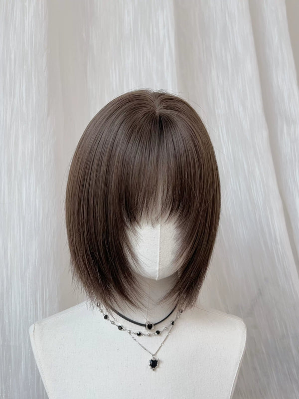 Kunkun Fish short layered bob wig - view 1