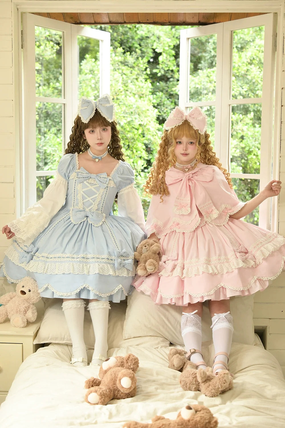 Miss Point - Vintage Petal Rabbit - Old School Lolita OP Cotton Dress, Petal-Shaped Hem