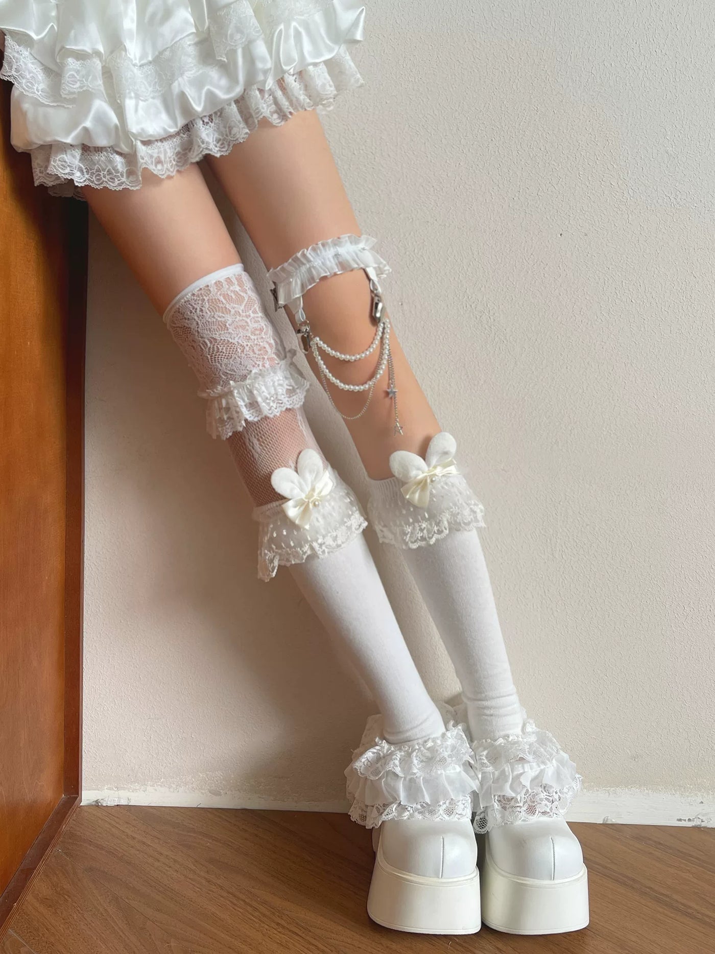 Sock Noble - Doll Music Festival - Over-knee lace stockings, rabbit-ear sock covers, or a pearl-chain leg ring