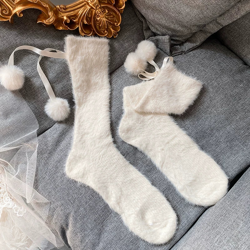 Sock Noble - Snowfield Pompom - Thick mid-calf slouch socks with pom-pom accents