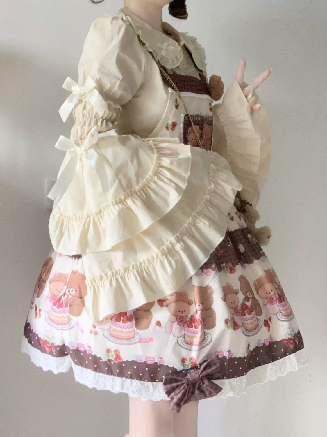 Sweetheart Dream Machine - Hime Sleeve Layering - Blouse with a Peter Pan Collar